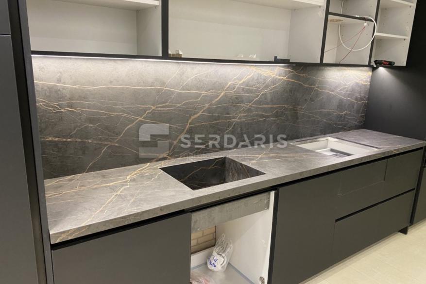 1159 Laurent Dekton 