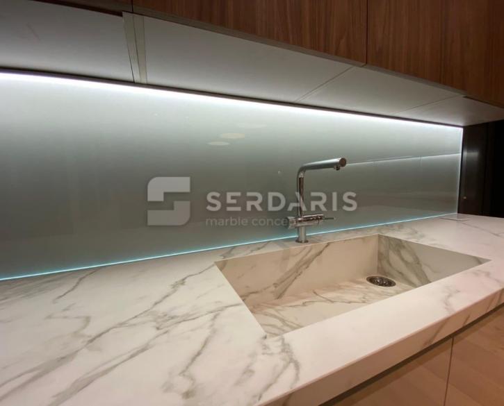 1147 Calacatta Silk Neolith