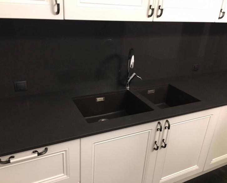 1068 Ebony Field HanStone