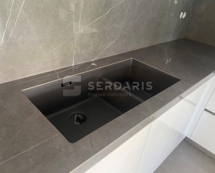 1127 Stone Grey IRIS